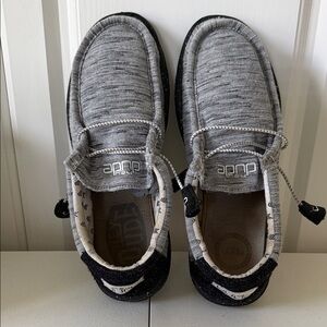 Hey Dude Men's Wally Nickle Black Slip-On Loafers (sz 11)